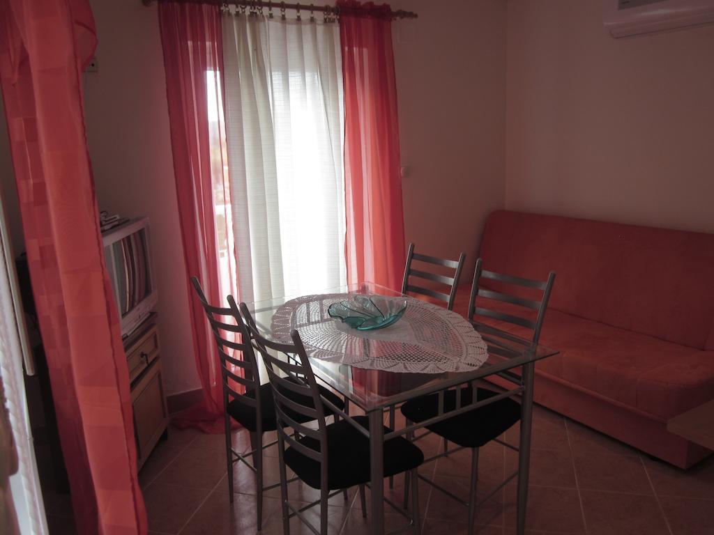 Mundanije Apartments Dumencic Rab חדר תמונה