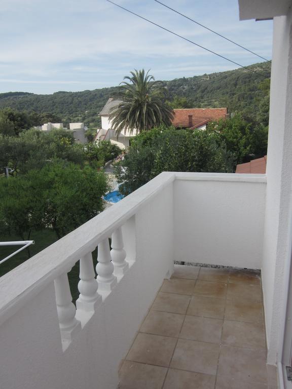 Mundanije Apartments Dumencic Rab מראה חיצוני תמונה